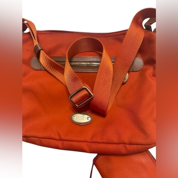 Vintage coach STAGECOACH WORANGE LEATHER Coach Sawyer
Crossbody orange duo - Picture 2 of 16